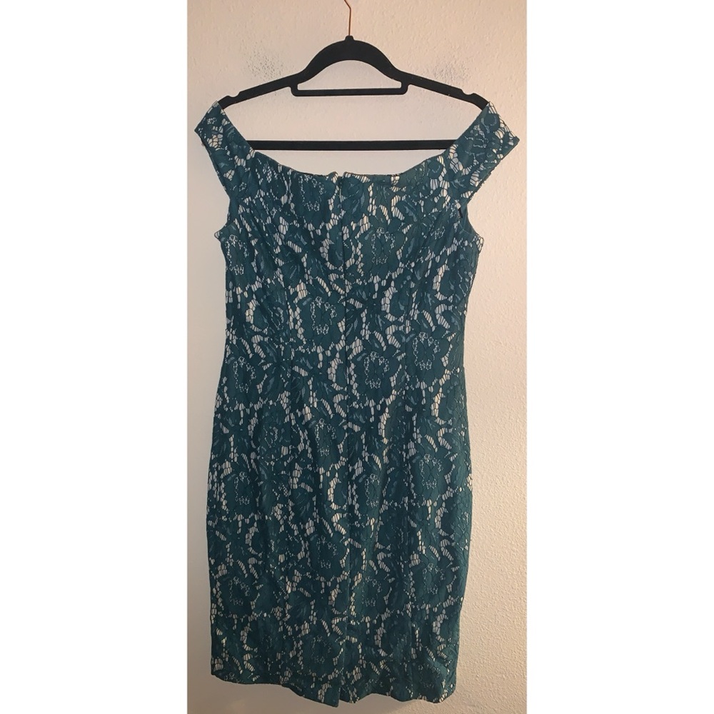 Vince Camuto Lace Cocktail Dress Size 6